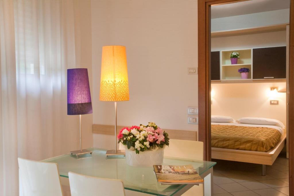 ריצ'יונה Residence Il Tulipano חדר תמונה