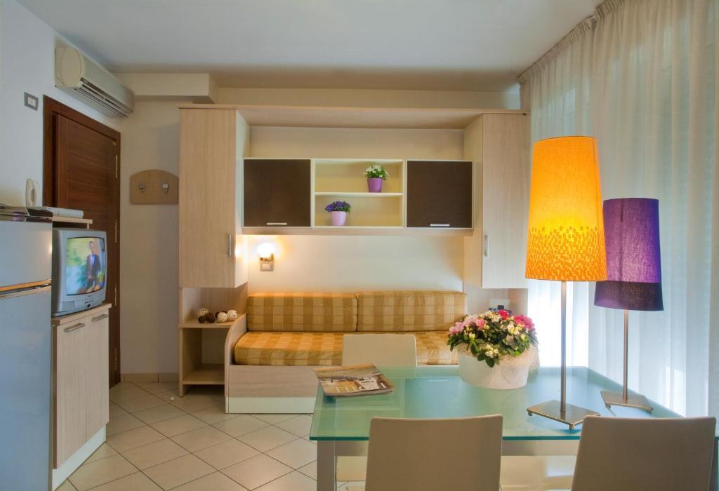 ריצ'יונה Residence Il Tulipano חדר תמונה