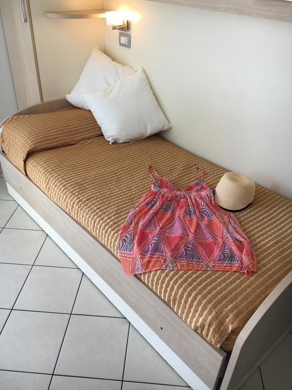 ריצ'יונה Residence Il Tulipano מראה חיצוני תמונה